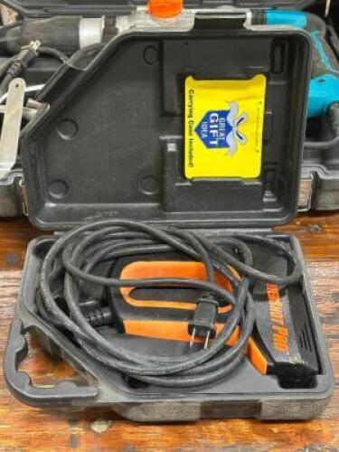 DESCRIPTION: STAPLER THIS LOT IS: ONE MONEY QTY: 1