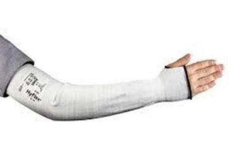 DESCRIPTION: (2) BOXES OF (50) THUMB SLOT NARROW SLEEVE BRAND/MODEL: HYFLEX #11-281 INFORMATION: GRAY, HPPE SIZE: 22" RETAIL$: $7.69 PER SLEEVE QTY: 2