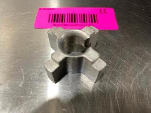 (1) DONUT HOLE PLUNGER FITTING
