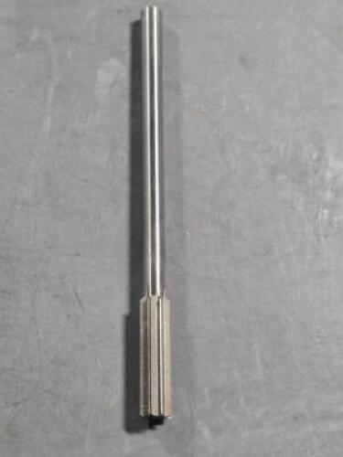 DESCRIPTION: (1) HSS CHUCKING REAMER BRAND MODEL VC 74729609 SIZE: 0.5870" DIA RETAIL$: $62.57 QTY: 1
