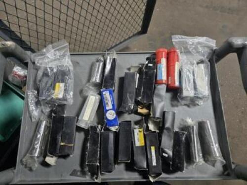 DESCRIPTION: (1) BIN OF RANDOM R8 COLLETS QTY: 1