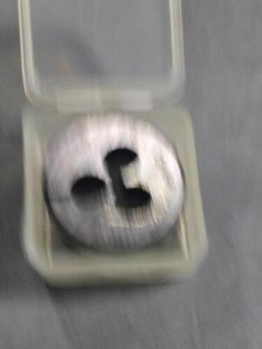 DESCRIPTION: (15) ROUND THREADING DIE BRAND MODEL WESTWARD 10T874 SIZE: M3X0.60 RETAIL$: $321.45 QTY: 15