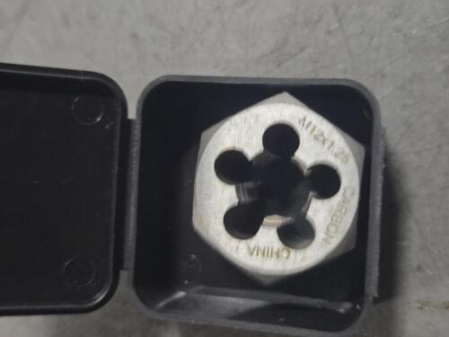 DESCRIPTION: (1) HEX RETHREADING DIE BRAND MODEL VC 364-0122 SIZE: M12x1.25 RETAIL$: $21.10 QTY: 1