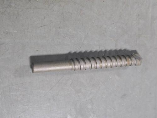 DESCRIPTION: (1) CARBIDE TIPPED MASONRY DRILL BIT BRAND MODEL RELTON TT-10-6 SIZE: 5/8" DIA QTY: 1