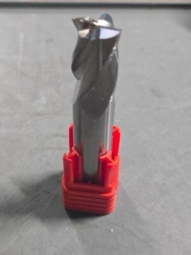 DESCRIPTION: (1) SOLID CARBIDE GP STUB SQ ENDMILL BRAND MODEL FULLERTON 32153 SIZE: 5/8" DIA RETAIL$: $163.98 QTY: 1