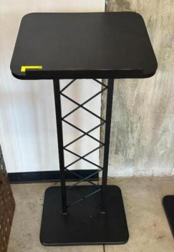 DESCRIPTION: PODIUM STAND LOCATION: 6TH FLOOR QTY: 1