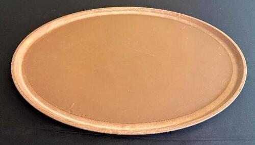 DESCRIPTION: (10) SERVING TRAYS BRAND/MODEL: TRAXTON SIZE: 27"X22" LOCATION: 6TH FLOOR QTY: 10