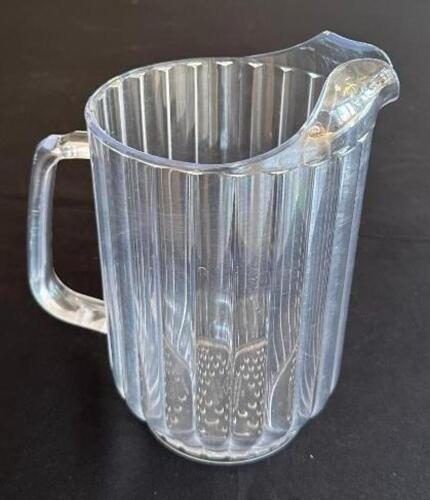DESCRIPTION: (6) PLASTIC PITCHERS LOCATION: 6TH FLOOR QTY: 6