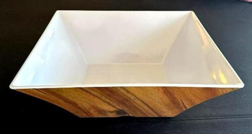 DESCRIPTION: (3) MELAMINE SALAD BOWLS SIZE: 15.5"X15.5"X5.5" LOCATION: 6TH FLOOR QTY: 3