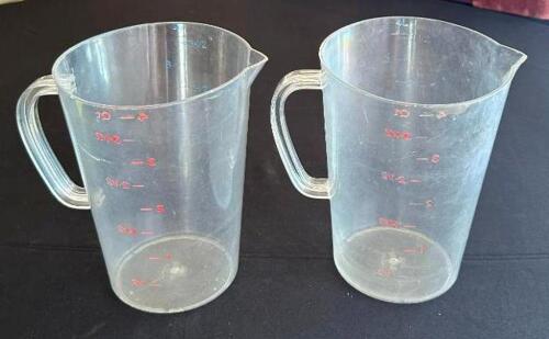 DESCRIPTION: (2) 4-CUP MEASURING CUPS LOCATION: 6TH FLOOR QTY: 2
