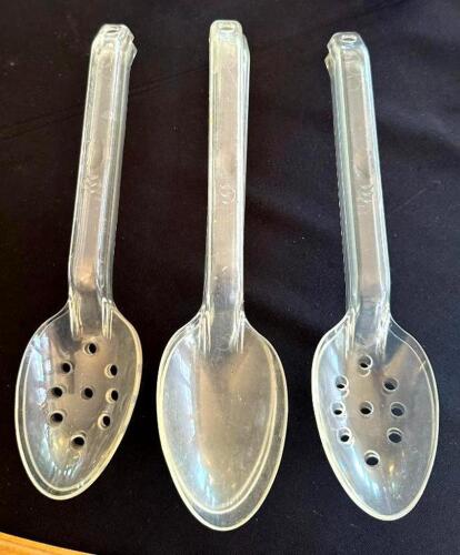 DESCRIPTION: (7) ASSORTED PLASTIC SERVING SPOONS LOCATION: 6TH FLOOR QTY: 7