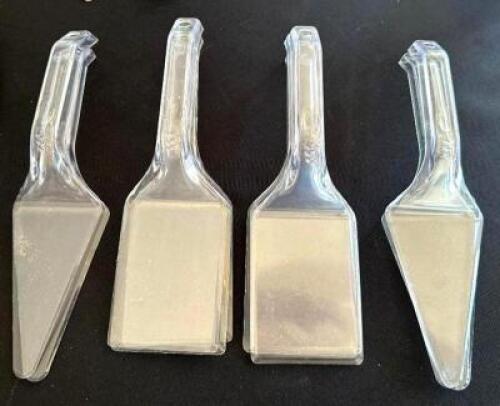 DESCRIPTION: (4) PLASTIC PIE SERVERS AND (6) PLASTIC SPATULAS LOCATION: 6TH FLOOR QTY: 10