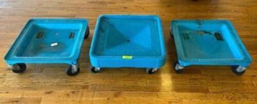 DESCRIPTION: (3) DISH RACK CADDIES LOCATION: 7TH FLOOR QTY: 3