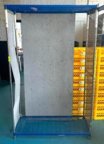 DESCRIPTION: 48" WIRE SHELVING UNIT SIZE: 48"X18"X78" LOCATION: KITCHEN QTY: 1