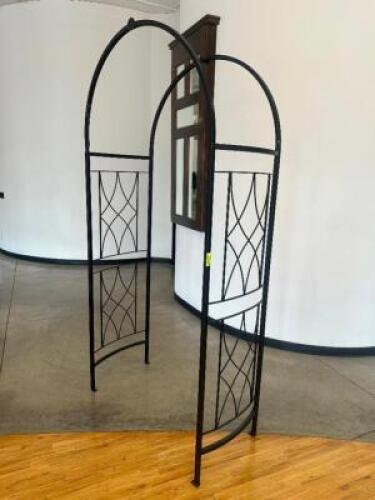 DESCRIPTION METAL GARDEN ARCH ADDITIONAL INFORMATION USED AD ENTRANCE AWING FOR WEDDING COUPLES. LOCATION FLOOR 8 QTY 1