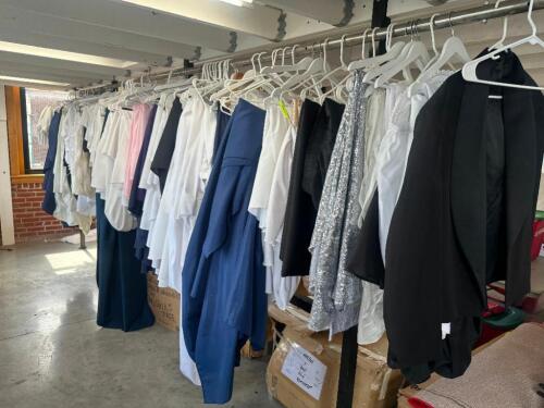 DESCRIPTION CONTENTS OF RACK - ASSORTED STAFF JACKETS, LINENS, AND TABLE CLOTHS THIS LOT IS: ONE MONEY LOCATION FLOOR 8 QTY 1