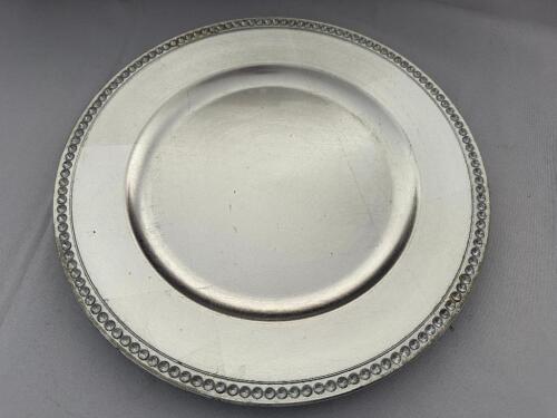 DESCRIPTION (48) 13" SILVER PLASTIC CHARGER BRAND / MODEL: CELEBRATE IT THIS LOT IS: SOLD BY THE PIECE SIZE 13" LOCATION FLOOR 7 QTY 48