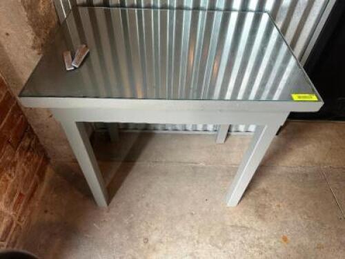 DESCRIPTION 32" X 24" COUNTER HEIGHT METAL TABLE W/ GLASS TOP LOCATION FIRST FLOOR QTY 1