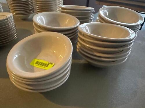 DESCRIPTION (24) 6" PLASTIC BOWLS. THIS LOT IS: ONE MONEY LOCATION SECOND BUILDING QTY 1