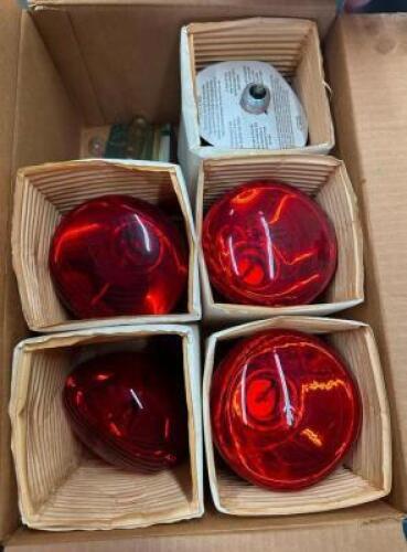 DESCRIPTION: 5CT BOX OF 250W RED HEAT LAMPS BRAND/MODEL: SYSCO LOCATION: KITCHEN QTY: 1