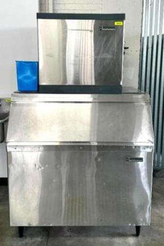 DESCRIPTION: 30" AIR COOLED ICE MACHINE WITH 900 LB. ICE BIN BRAND/MODEL: SCOTSMAN CME506AS-1F LOCATION: 7TH FLOOR QTY: 1