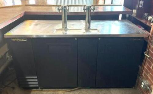 DESCRIPTION: 69" KEGERATOR BEER DISPENSER BRAND/MODEL: TRUE TDD-3 LOCATION: 7TH FLOOR QTY: 1