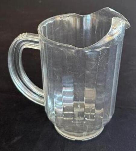 DESCRIPTION: (6) PLASTIC PITCHERS LOCATION: 6TH FLOOR QTY: 6