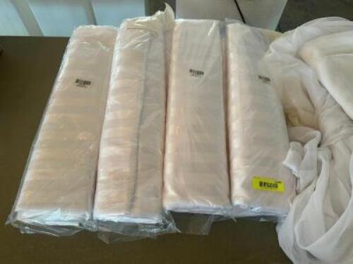DESCRIPTION (4) WHITE AND TAN TABLE CLOTHS THIS LOT IS: SOLD BY THE PIECE LOCATION FLOOR 6 QTY 4