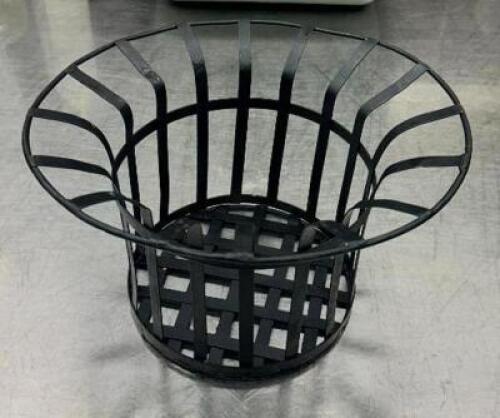 DESCRIPTION: (10) ICE BUCKET STANDS LOCATION: KITCHEN QTY: 10