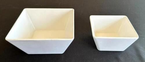 DESCRIPTION: (7) 7" SQUARE MELAMINE BOWLS AND (2) 5" SQUARE MELAMINE BOWLS LOCATION: 6TH FLOOR QTY: 9
