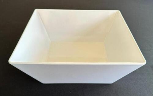DESCRIPTION: (3) 12" SQUARE MELAMINE BOWLS SIZE: 12"X4.5" LOCATION: 6TH FLOOR QTY: 3